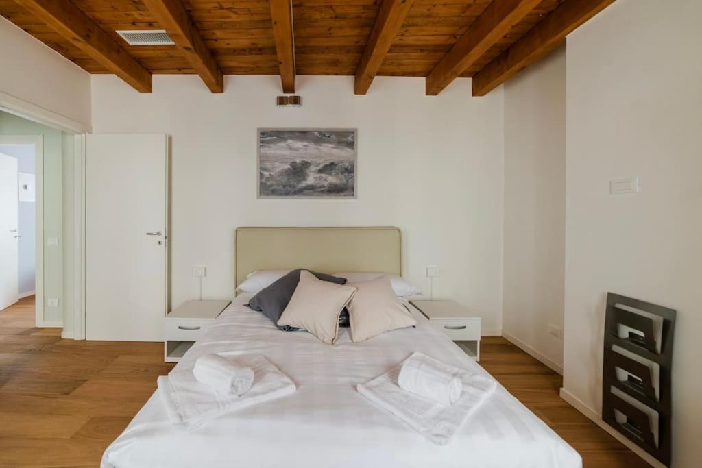 Appartamento Dimora Acquamarina Venezia Esterno foto